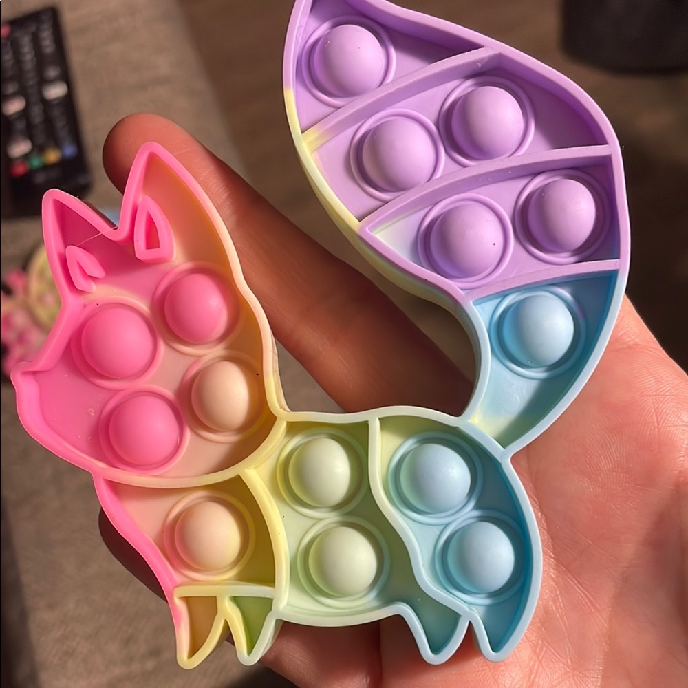 Colorful Pop It Fidget Toys Bundle - Picture 8 of 11